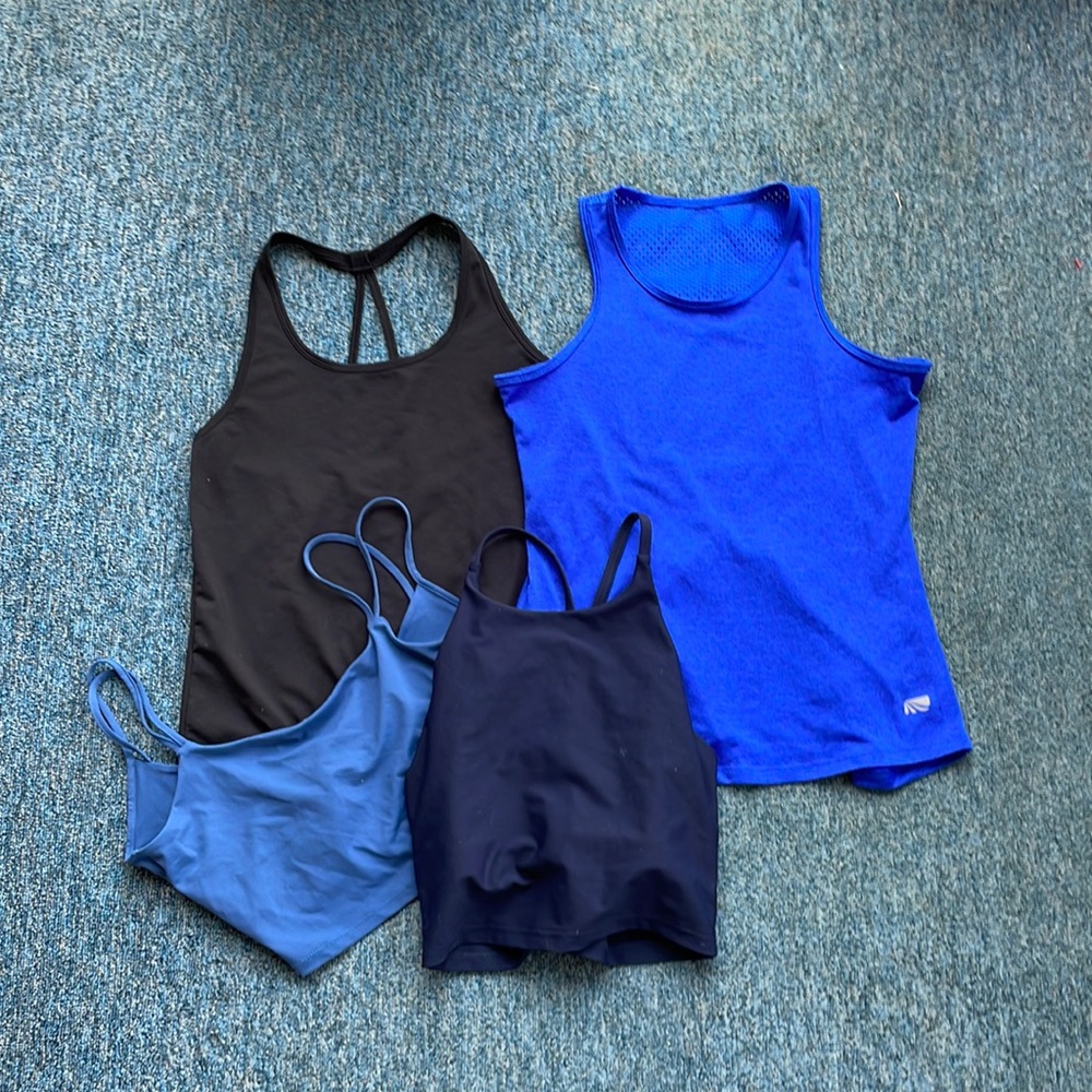 Workout top bundle